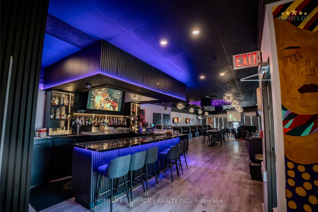 3300, Steeles, Vaughan Corporate Centre, Vaughan