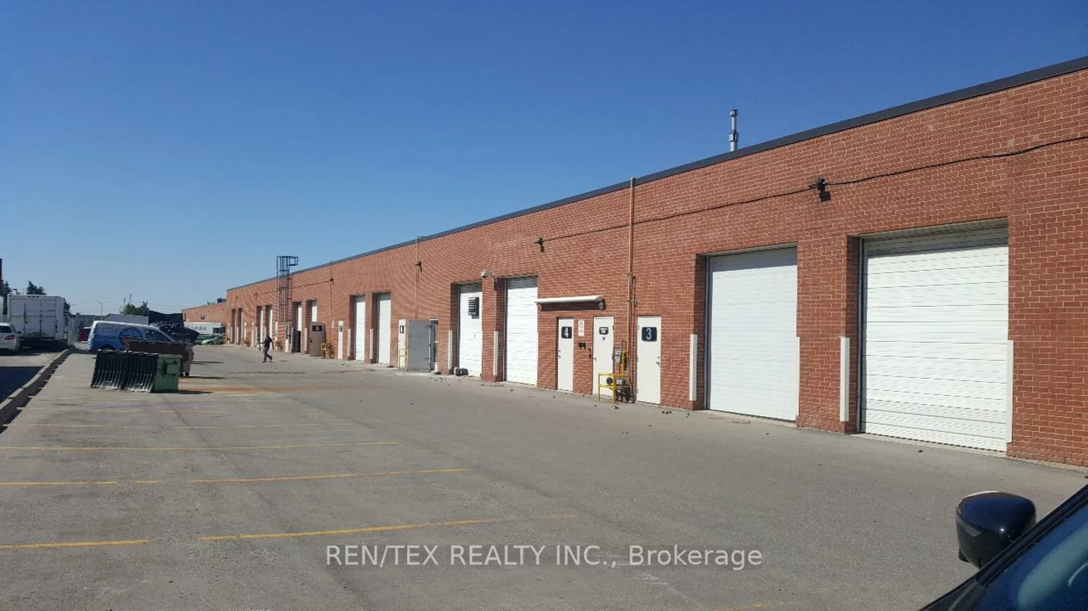 55, Winges, Pine Valley Business Park, Vaughan
