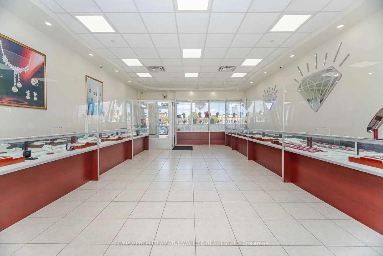 3255, Rutherford, Concord, Vaughan