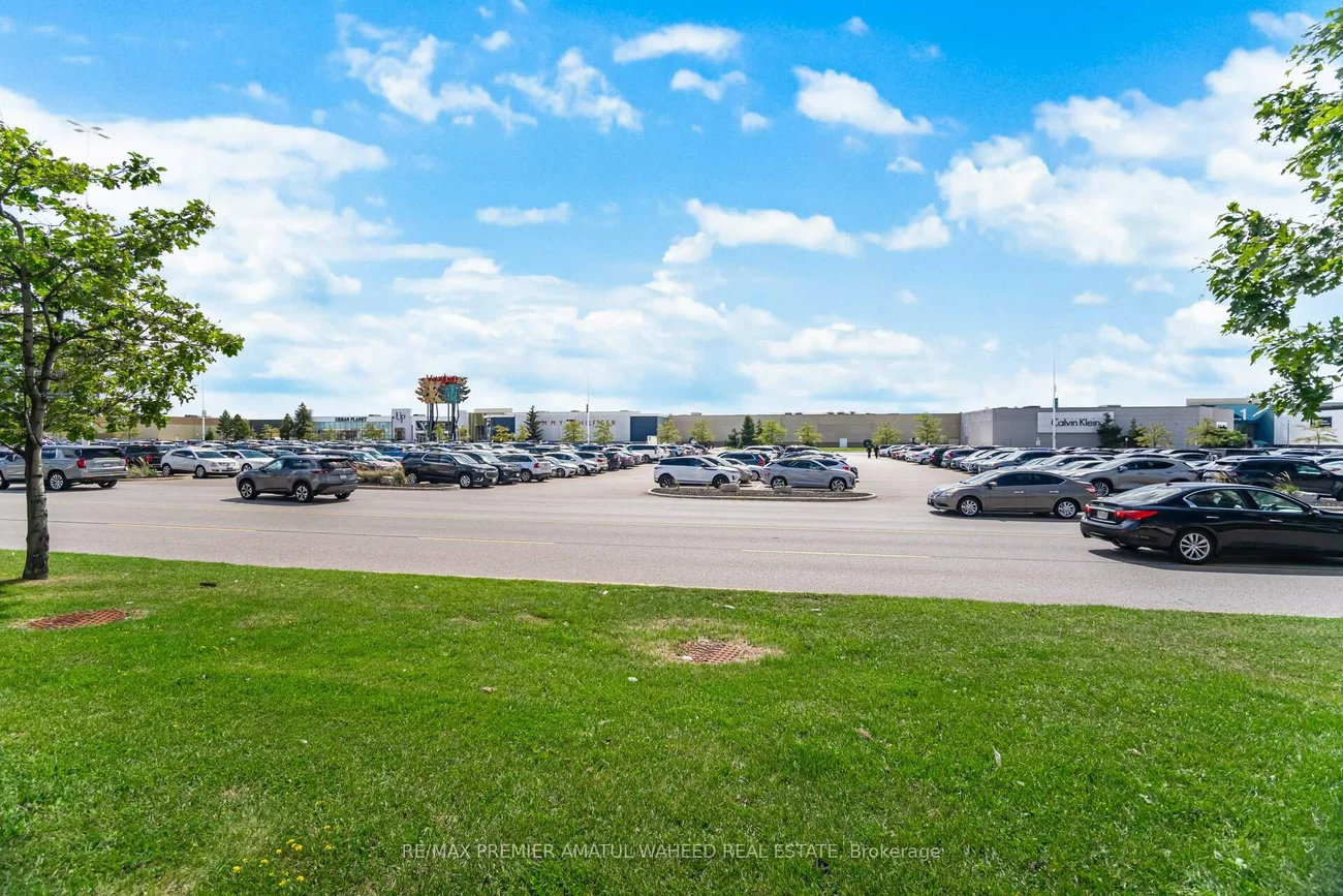 3255, Rutherford, Concord, Vaughan