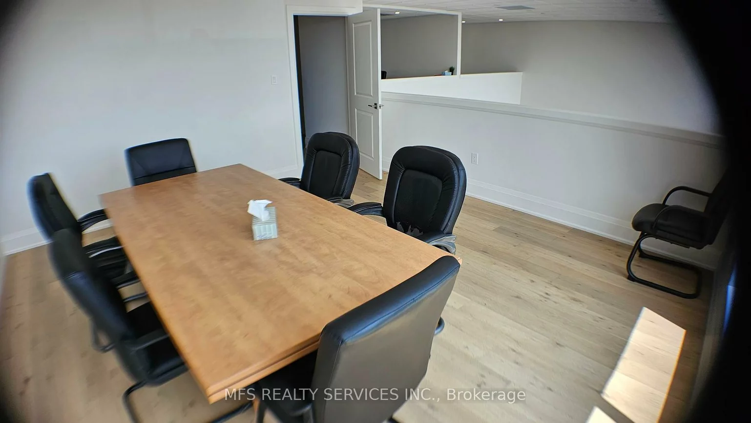 410, Chrislea, East Woodbridge, Vaughan