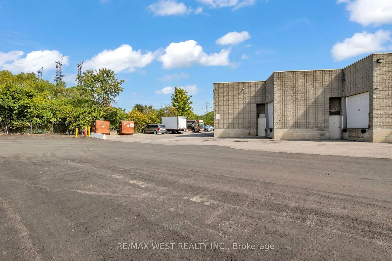 418, Hanlan, Steeles West Industrial, Vaughan