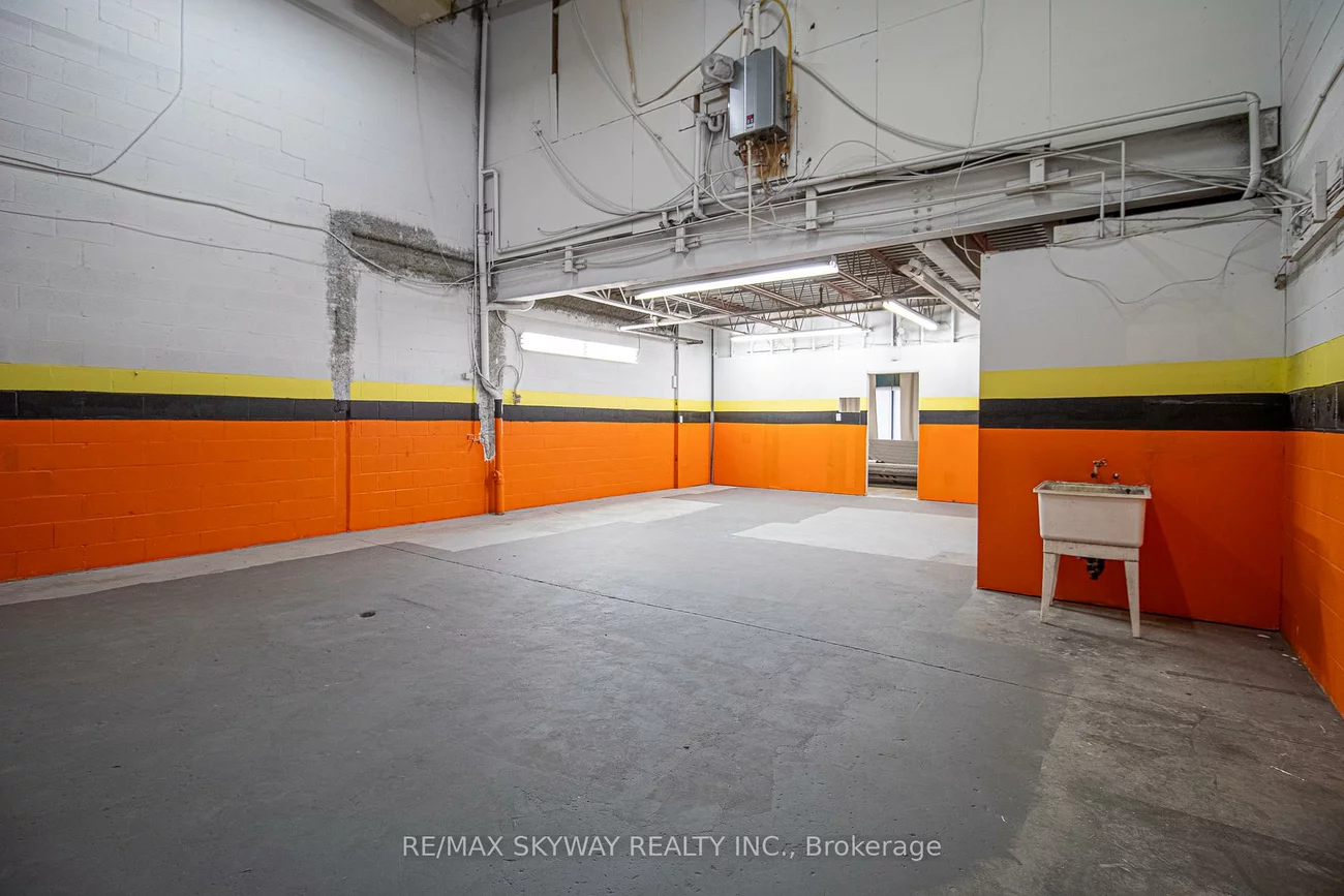 140, Regina, West Woodbridge, Vaughan