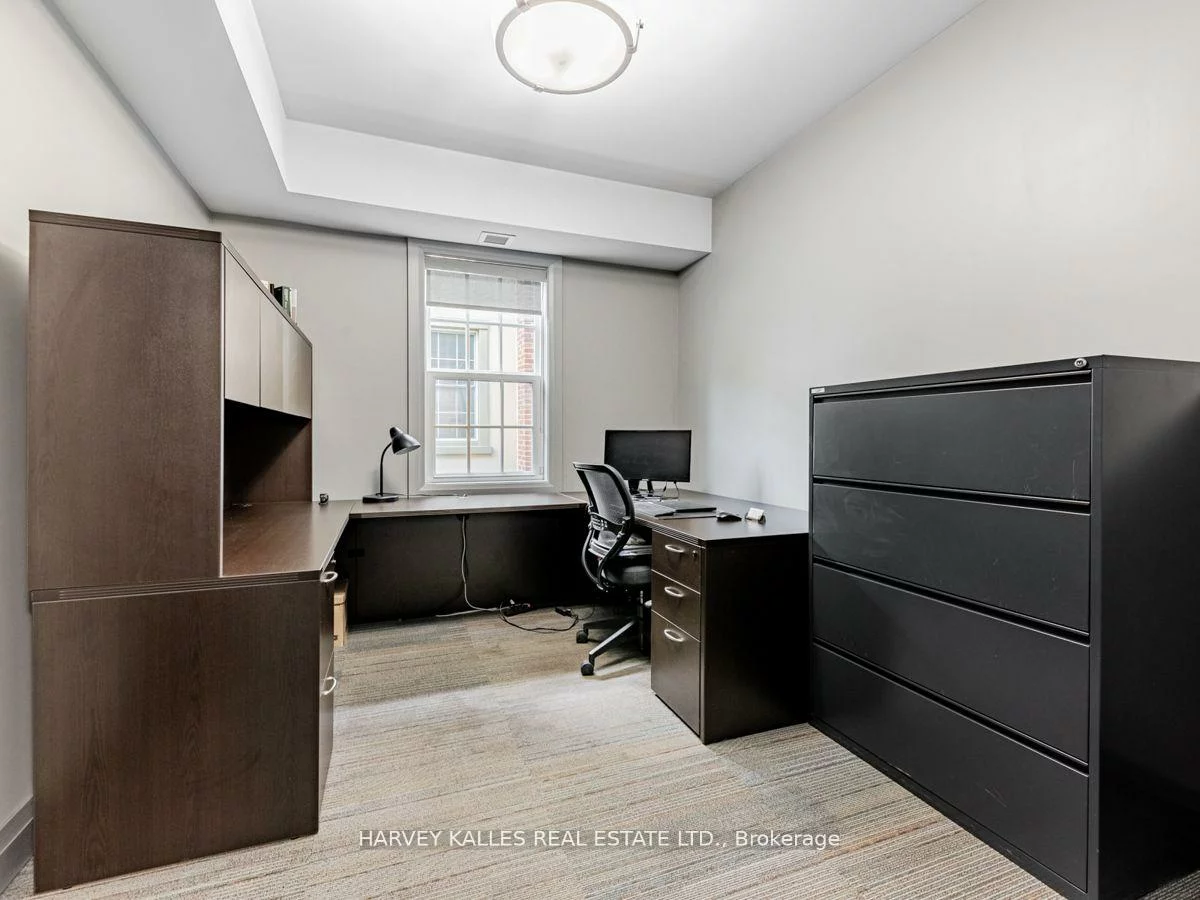 80, Centre, Uplands, Vaughan