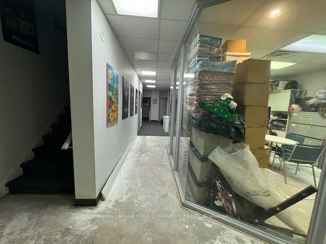 7620, Yonge, Crestwood-Springfarm-Yorkhill, Vaughan