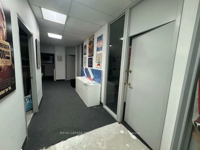 7620, Yonge, Crestwood-Springfarm-Yorkhill, Vaughan