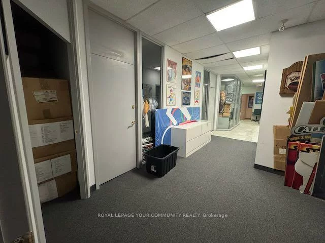 7620, Yonge, Crestwood-Springfarm-Yorkhill, Vaughan