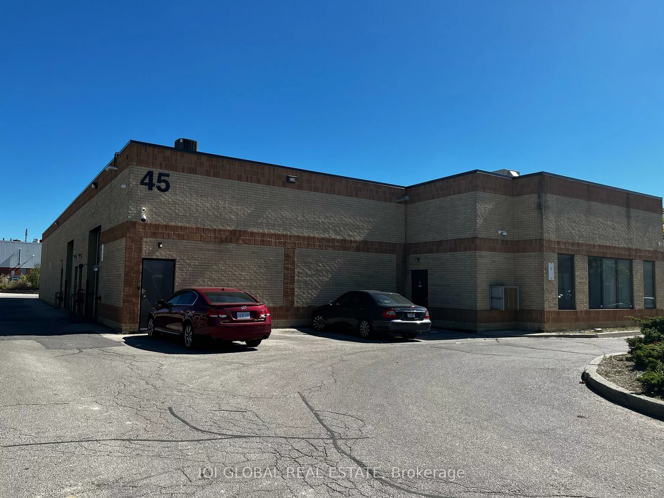 45, Casmir, Concord, Vaughan