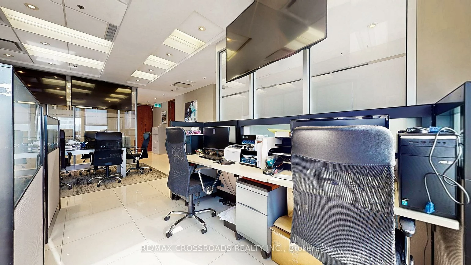 7368, Yonge, Crestwood-Springfarm-Yorkhill, Vaughan