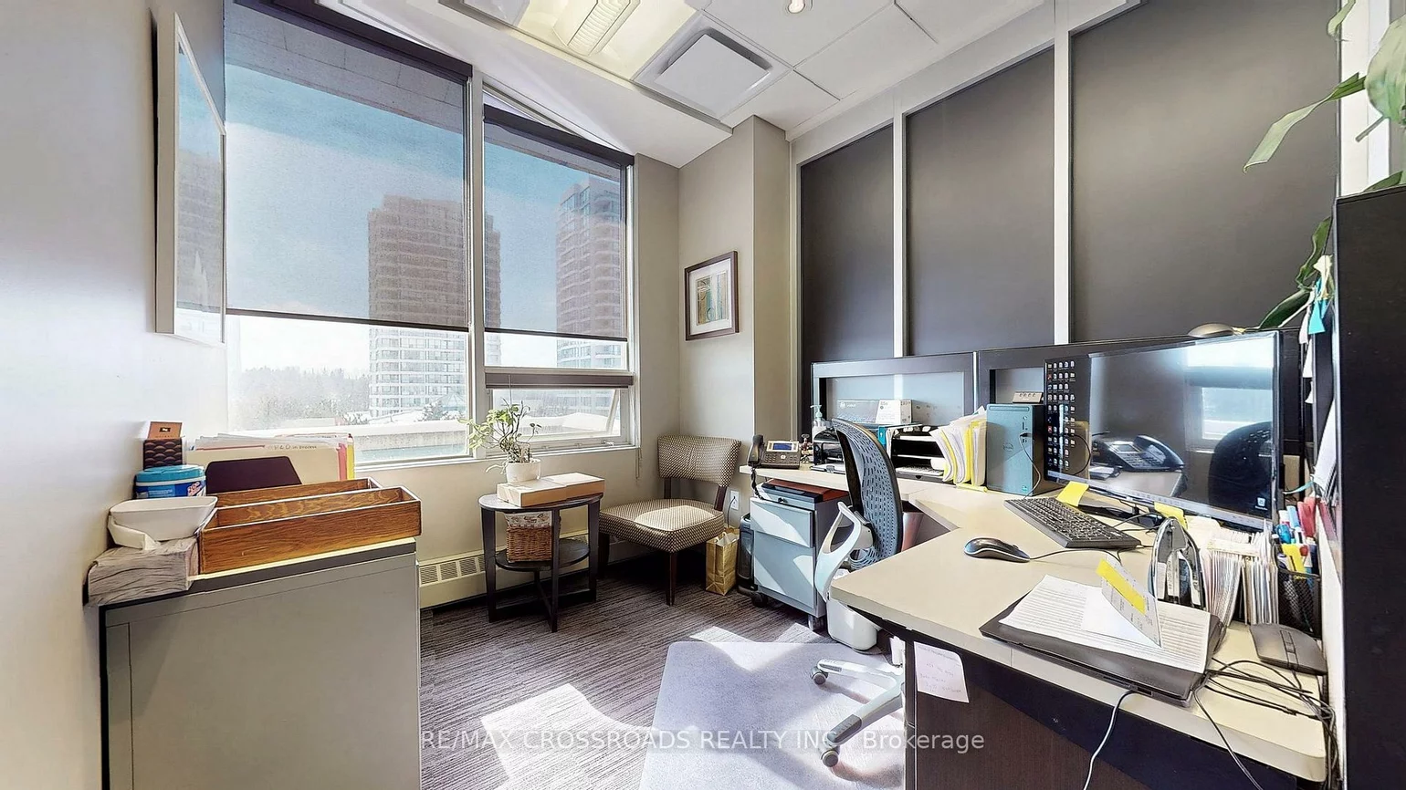 7368, Yonge, Crestwood-Springfarm-Yorkhill, Vaughan