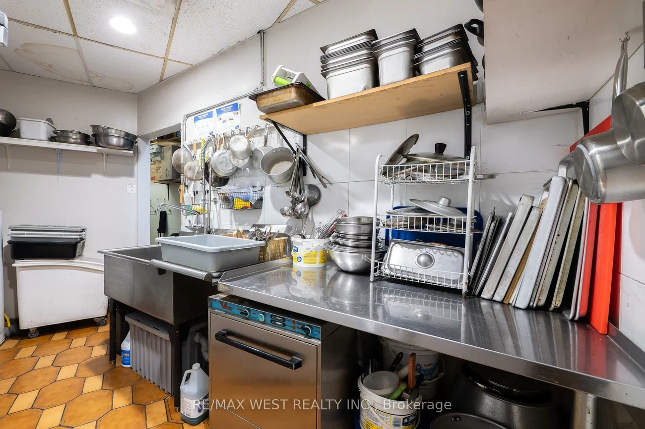2180, Steeles, Concord, Vaughan