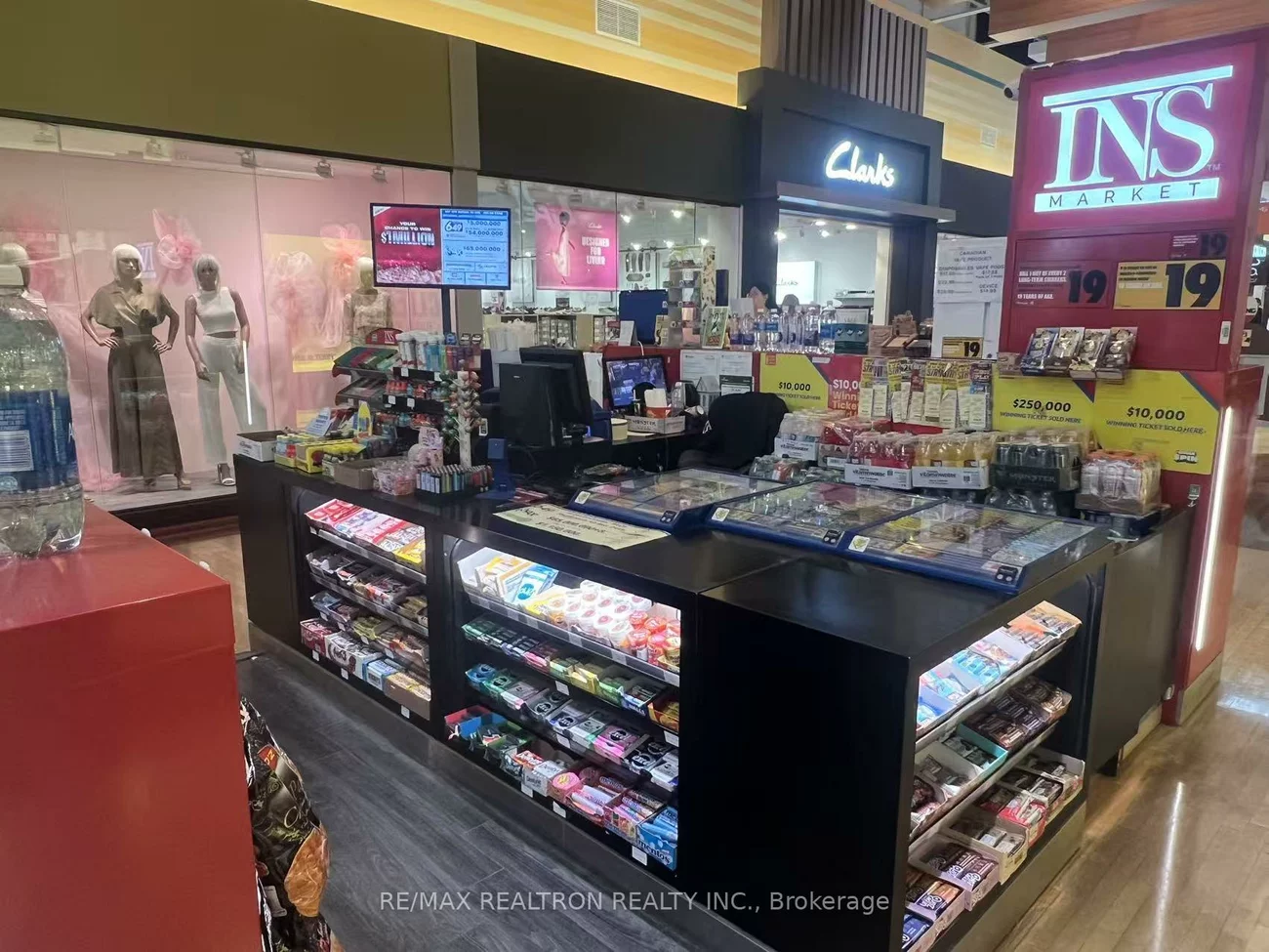 1, Bass Pro Mills Dr N, Vellore Village, Vaughan