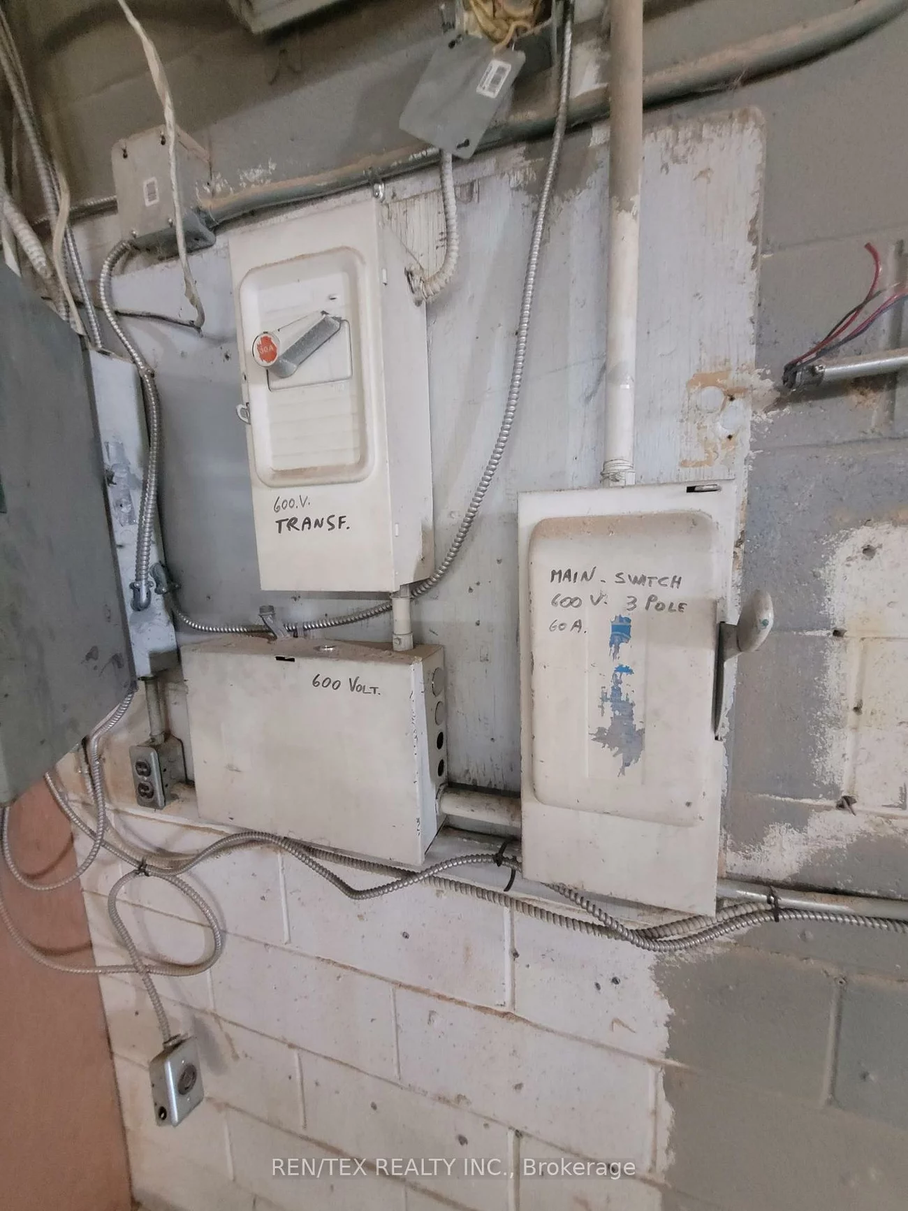 311, Bowes, Concord, Vaughan