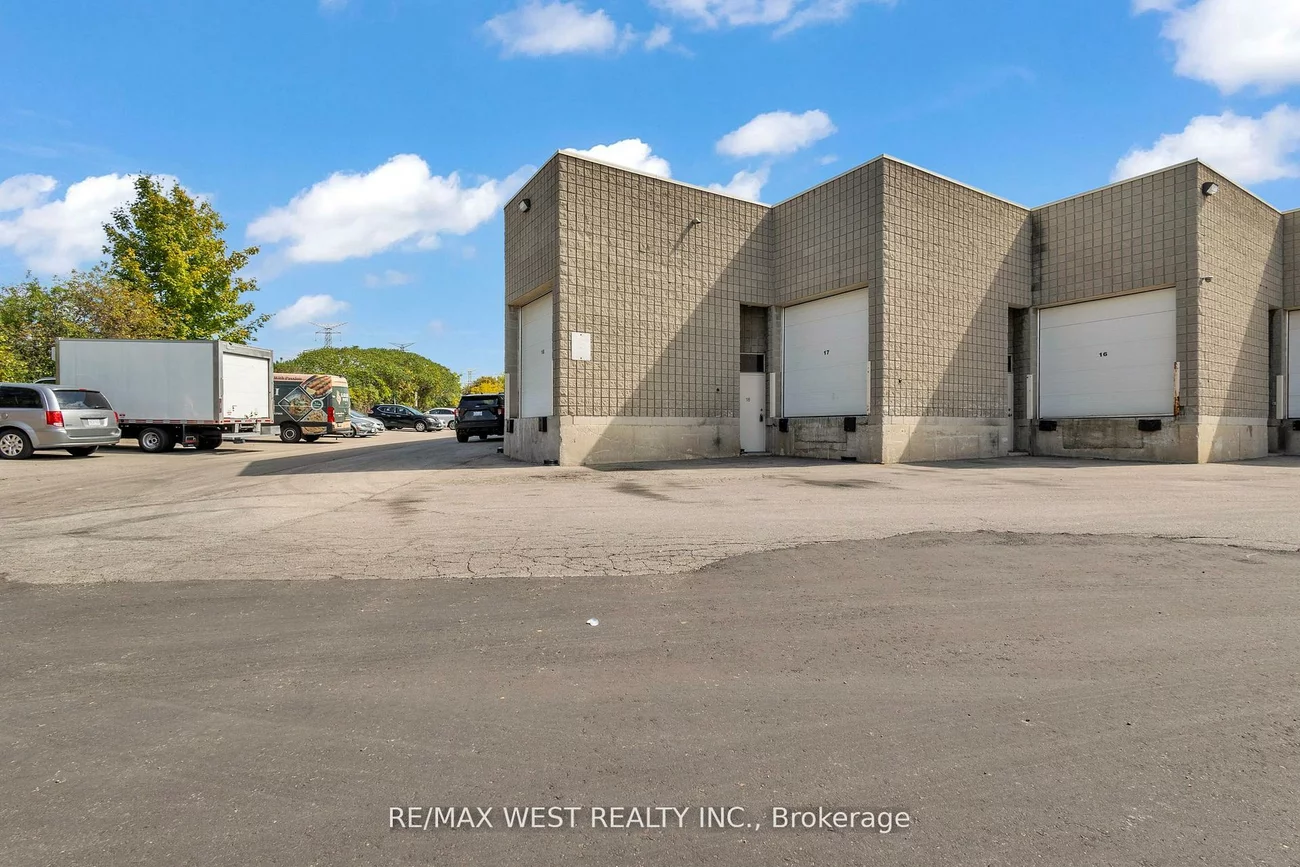 418, Hanlan, Steeles West Industrial, Vaughan