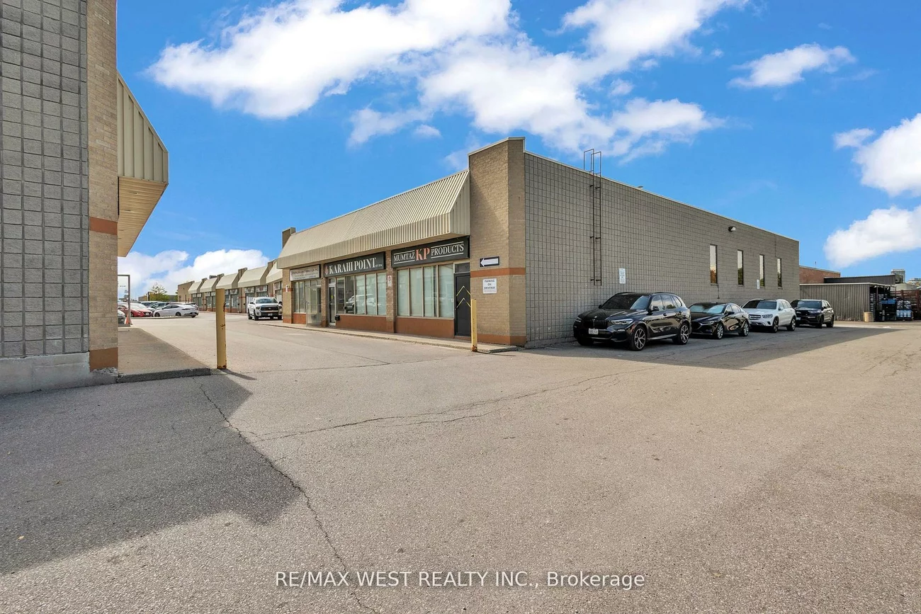 418, Hanlan, Steeles West Industrial, Vaughan
