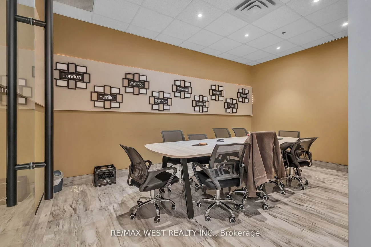 418, Hanlan, Steeles West Industrial, Vaughan