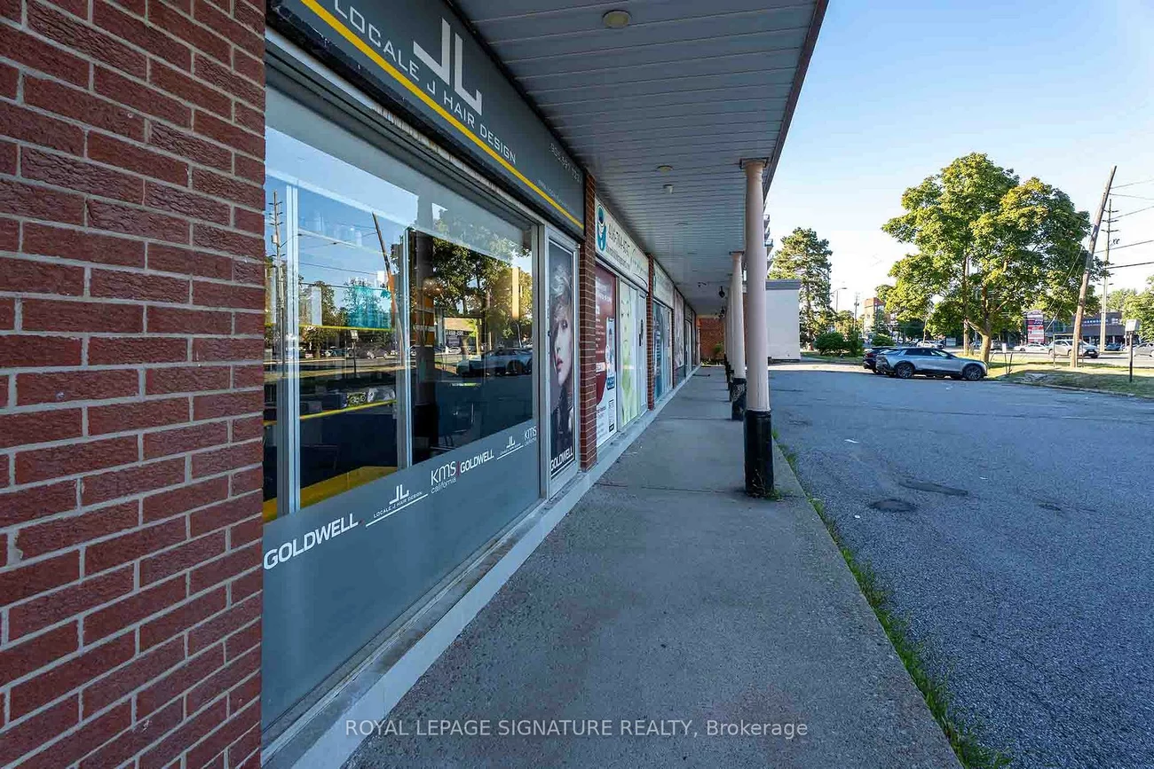 8108, Yonge, Uplands, Vaughan