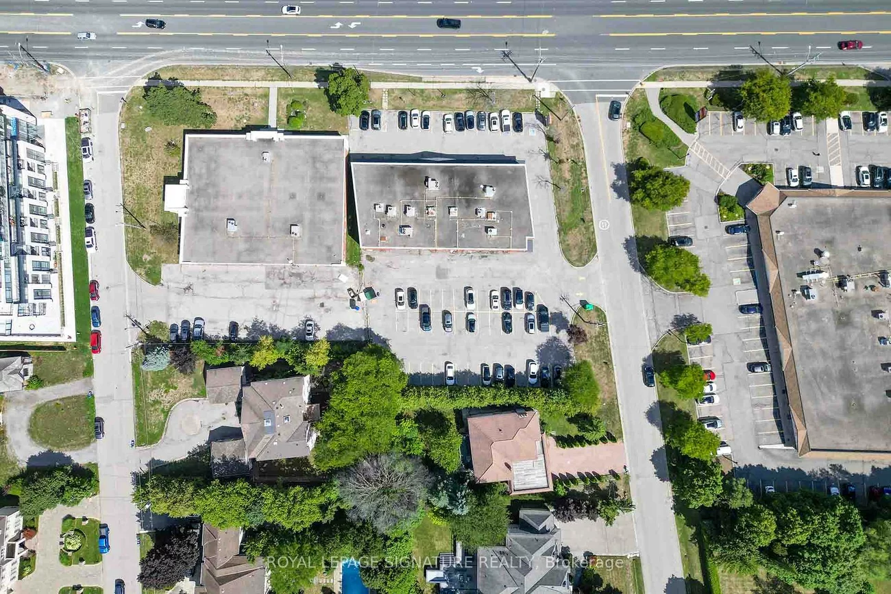 8134, Yonge, Uplands, Vaughan