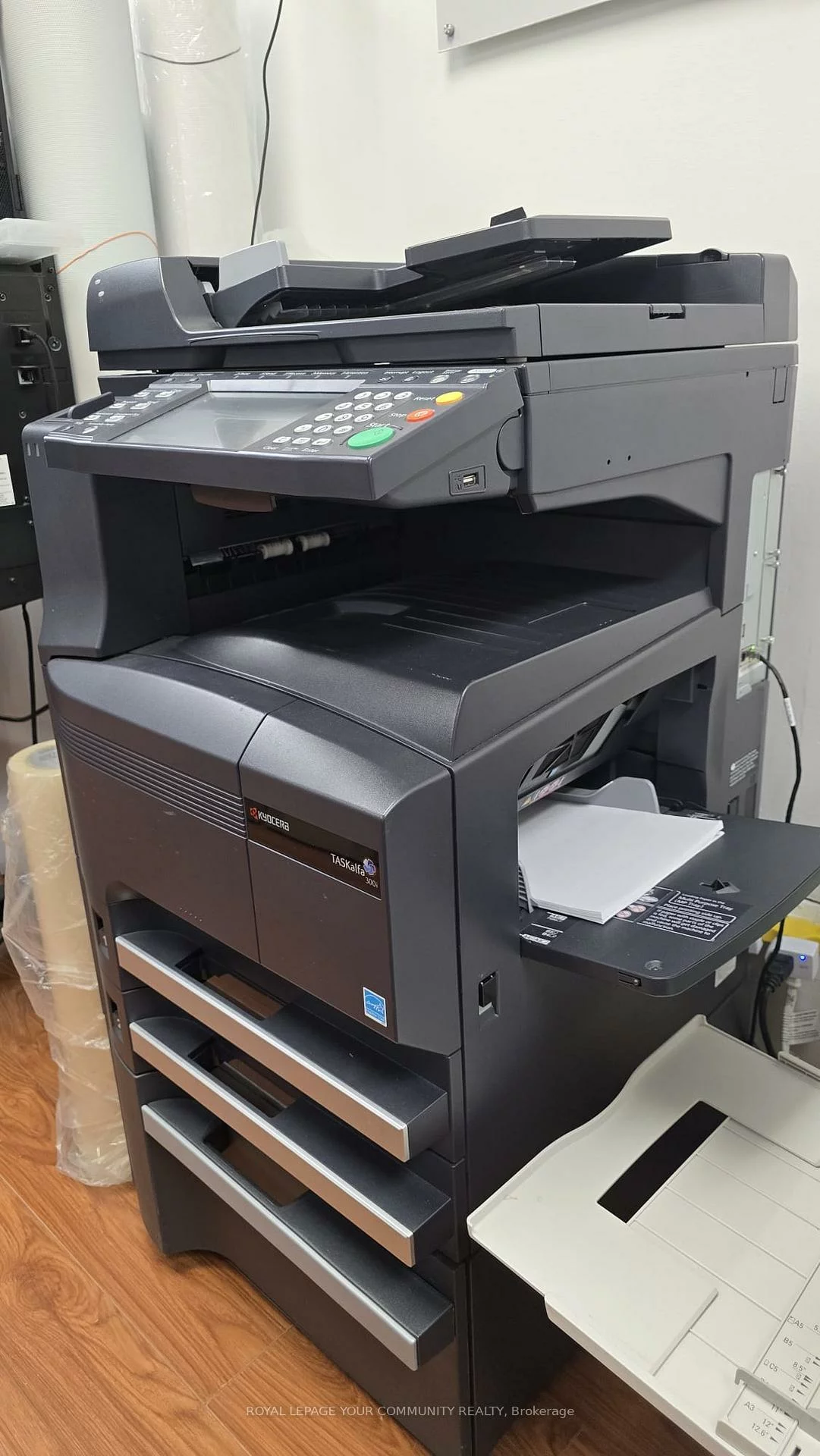 8108, Yonge, Uplands, Vaughan