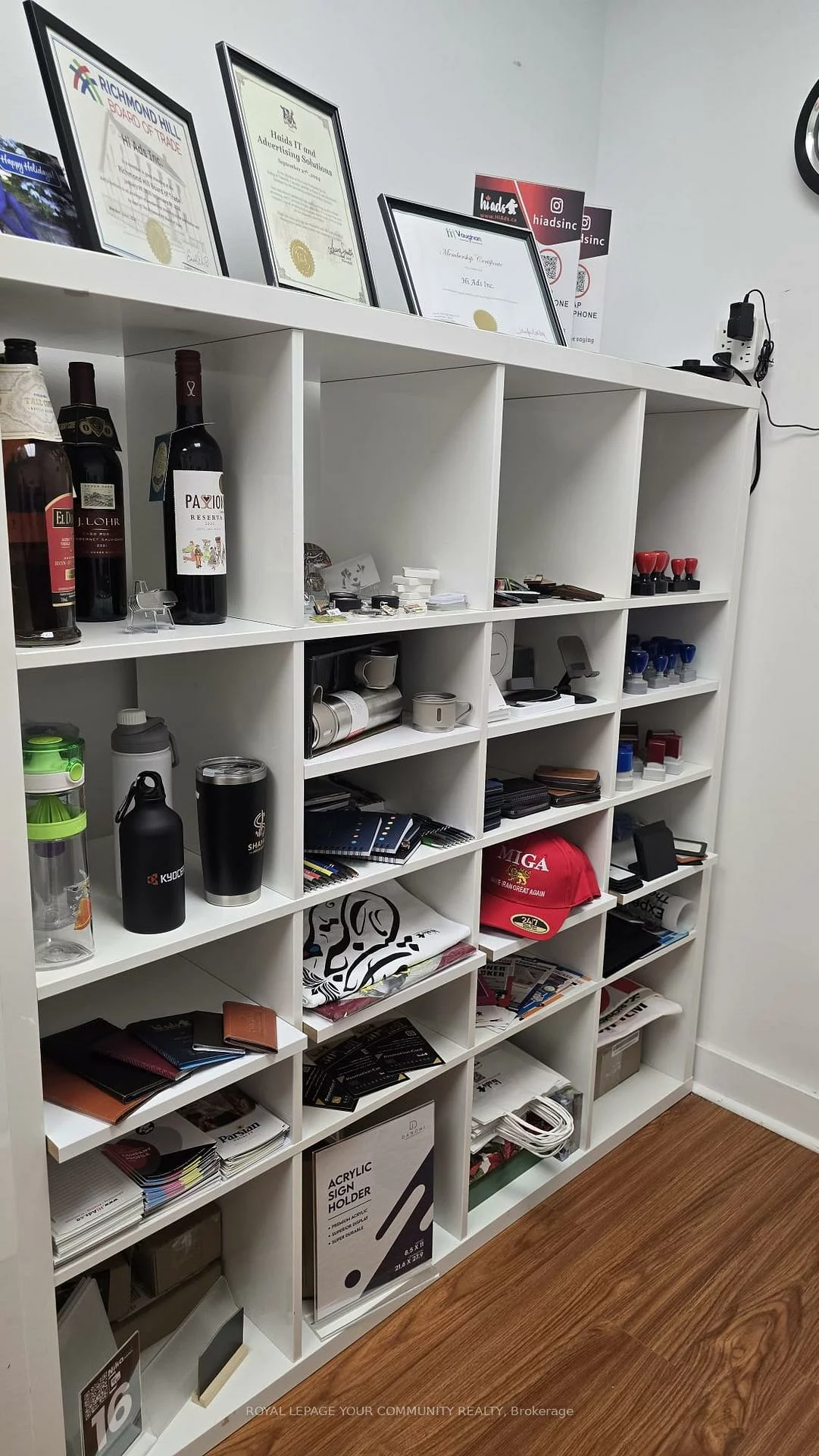 8108, Yonge, Uplands, Vaughan