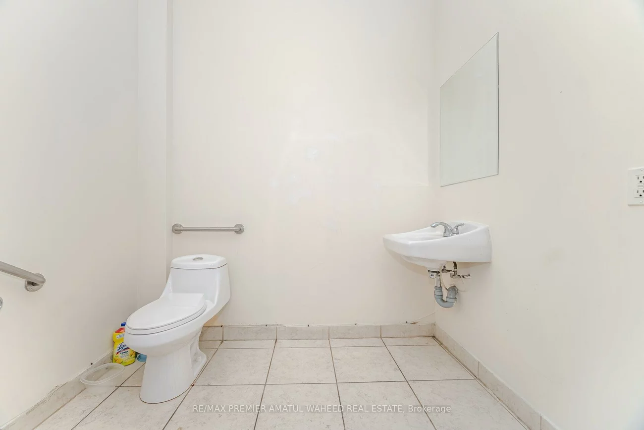 3255, Rutherford, Concord, Vaughan