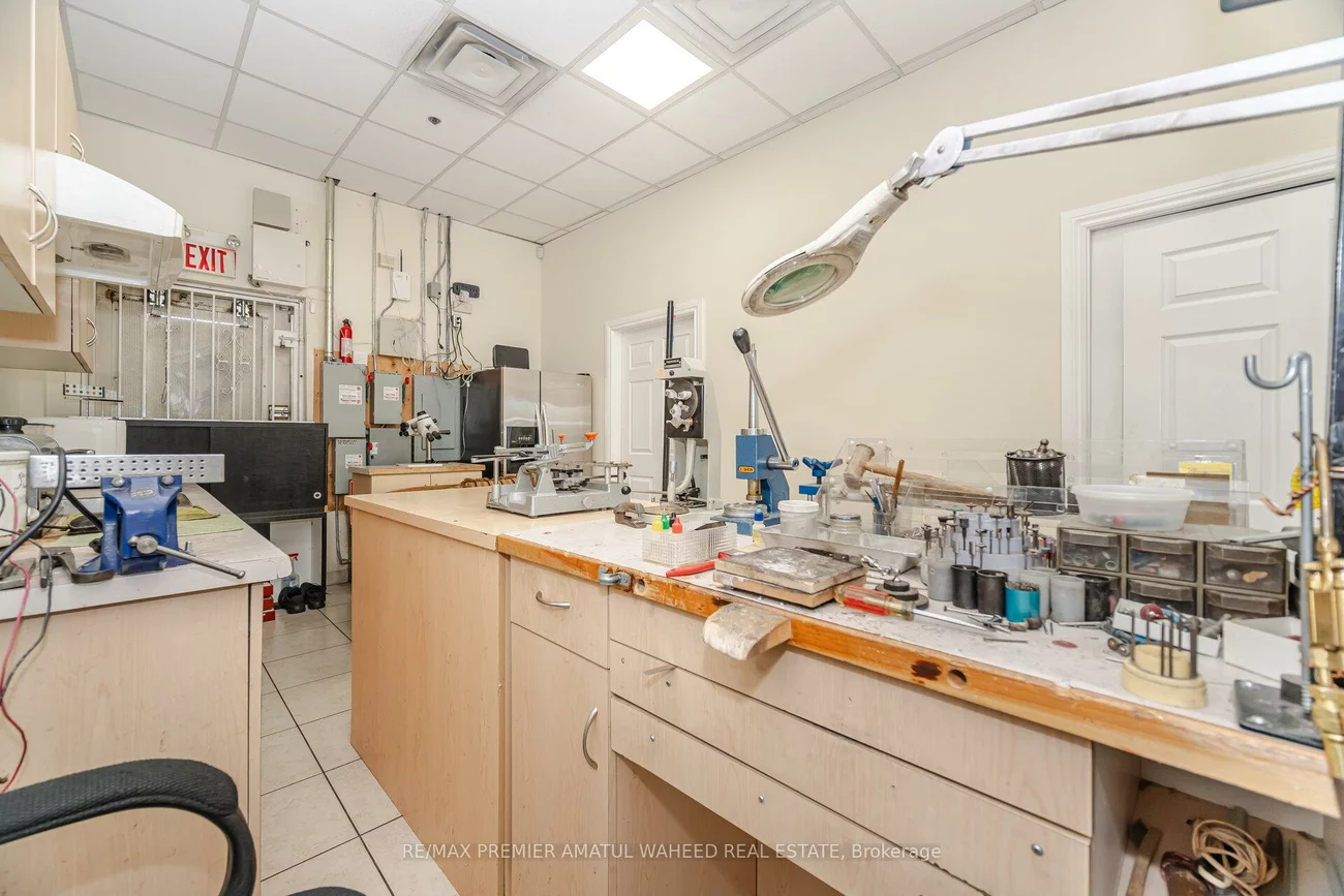 3255, Rutherford, Concord, Vaughan