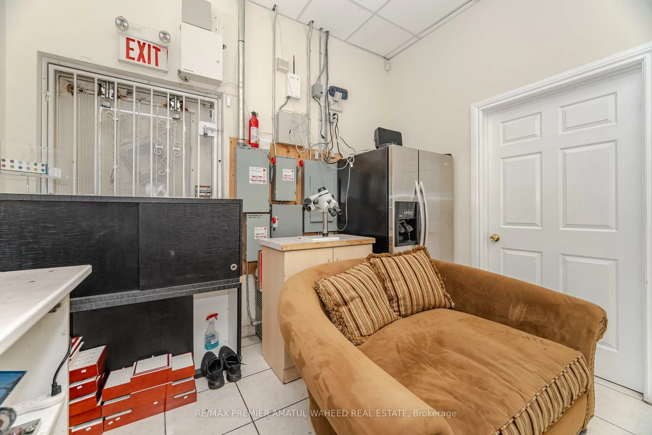 3255, Rutherford, Concord, Vaughan