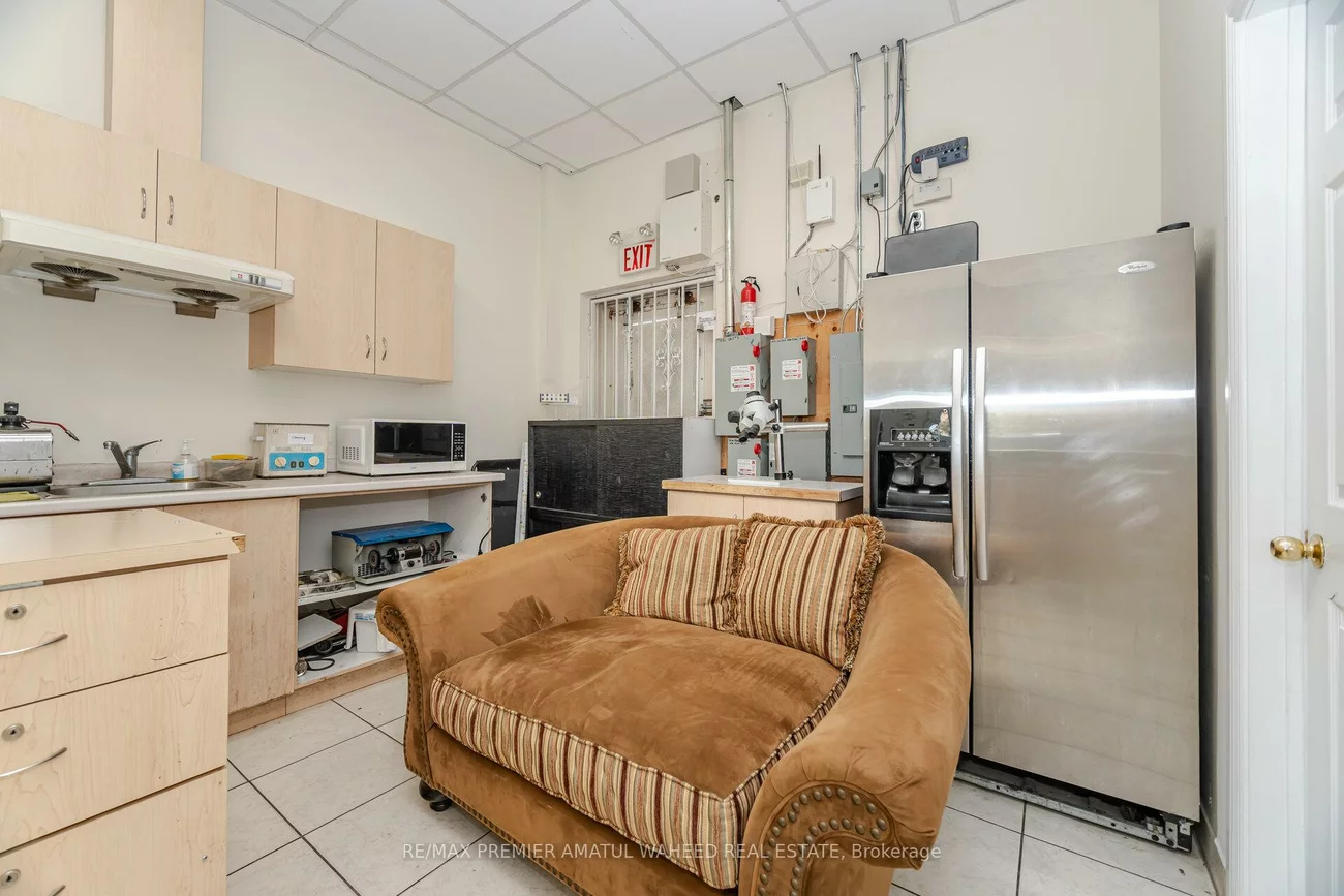 3255, Rutherford, Concord, Vaughan