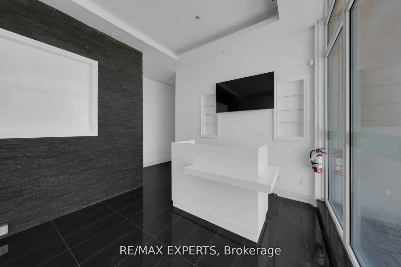 10211, Keele, Maple, Vaughan