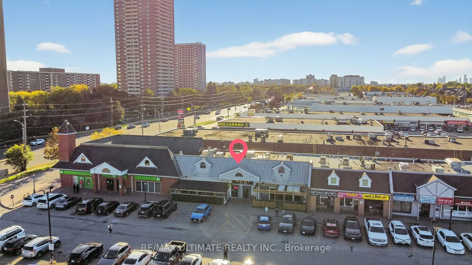 100, Steeles, Crestwood-Springfarm-Yorkhill, Vaughan