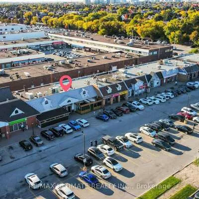 100, Steeles, Crestwood-Springfarm-Yorkhill, Vaughan