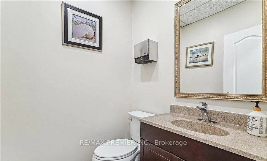 80, Carlauren, East Woodbridge, Vaughan