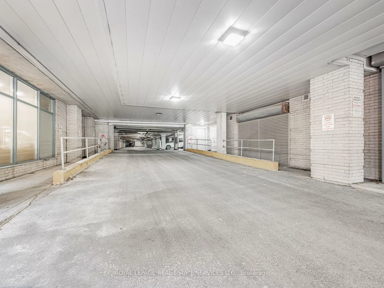 7378, Yonge, Crestwood-Springfarm-Yorkhill, Vaughan