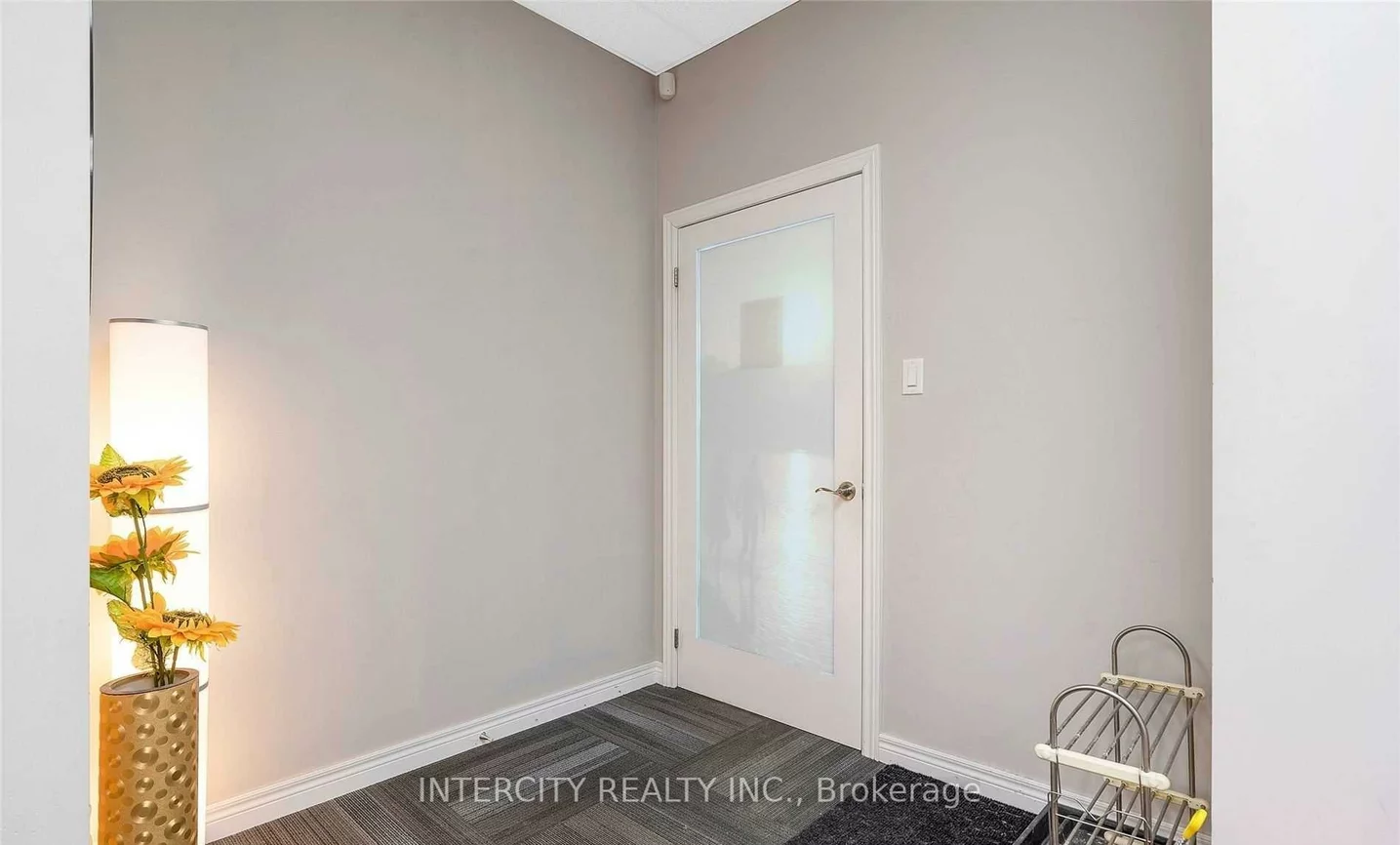 7611, Pine Valley, Pine Valley Business Park, Vaughan