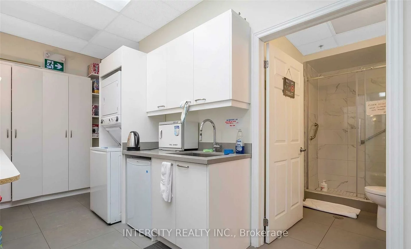 7611, Pine Valley, Pine Valley Business Park, Vaughan