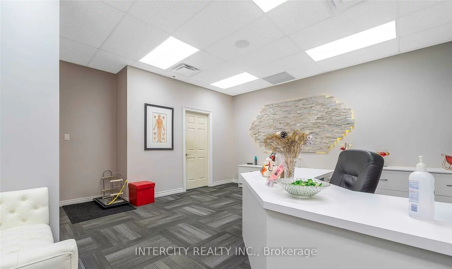 7611, Pine Valley, Pine Valley Business Park, Vaughan