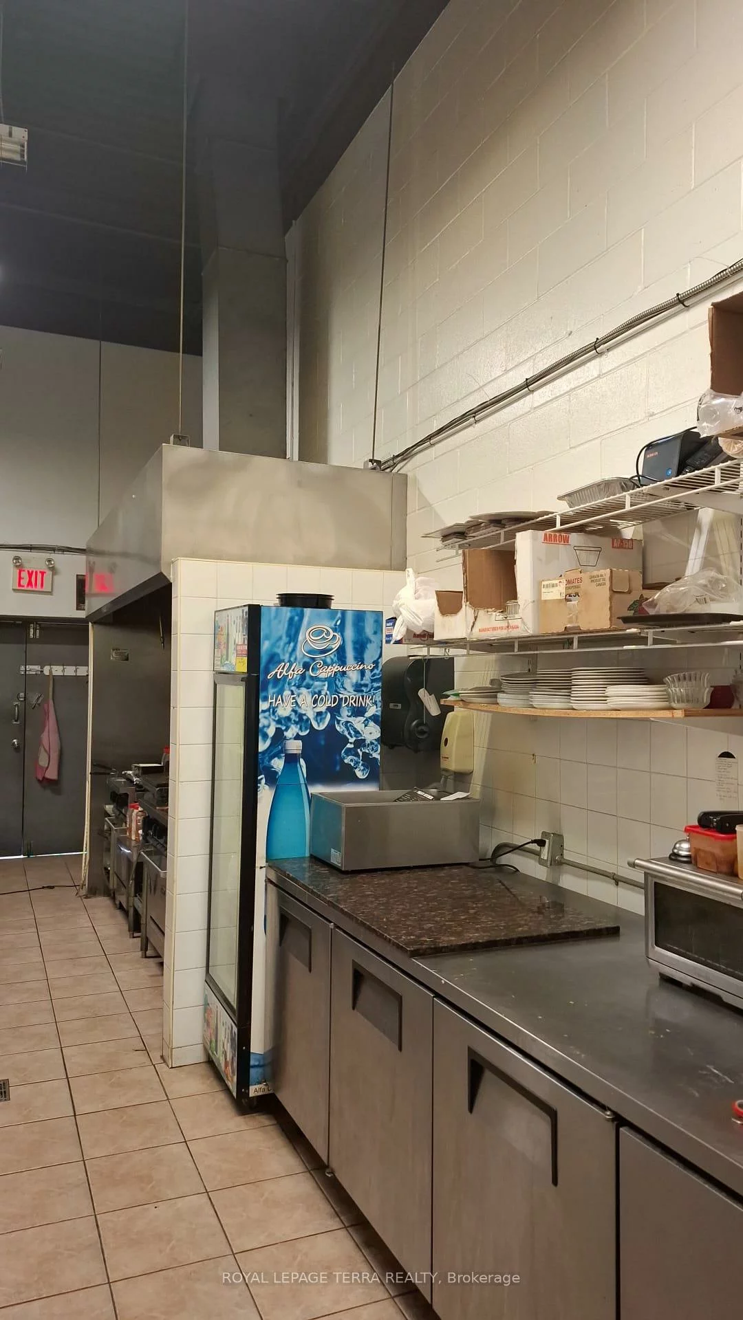 40, Wings, Pine Valley Business Park, Vaughan