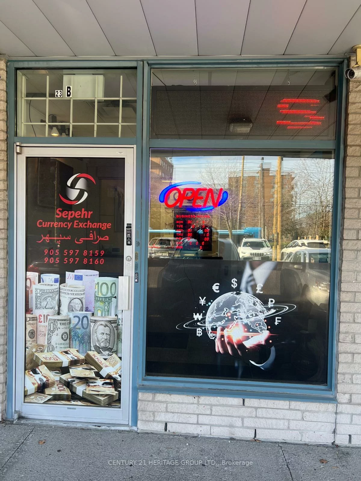 7378, Yonge, Crestwood-Springfarm-Yorkhill, Vaughan