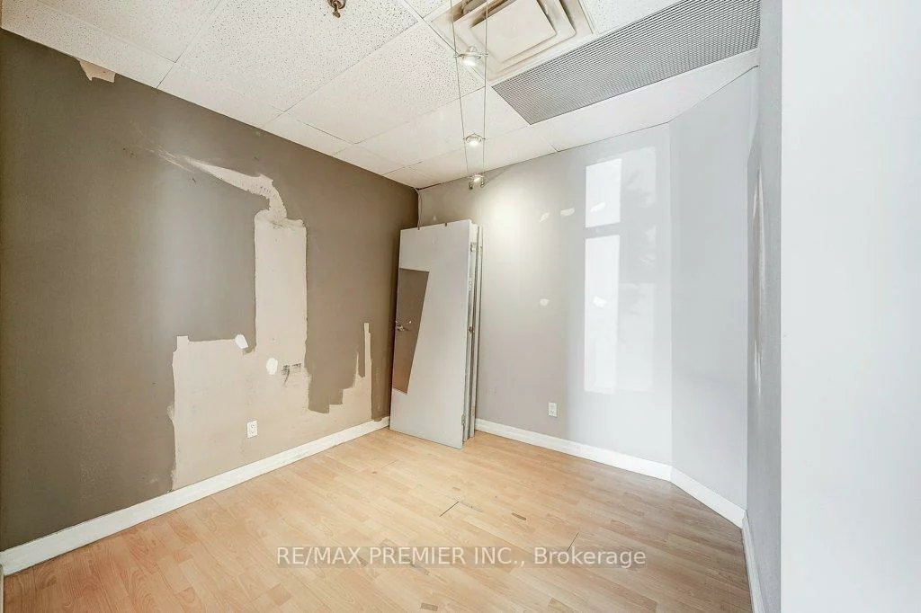 140, Woodbridge, West Woodbridge, Vaughan