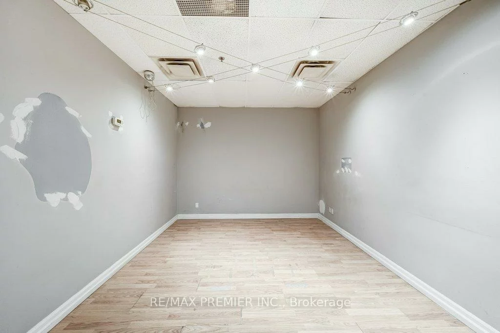 140, Woodbridge, West Woodbridge, Vaughan