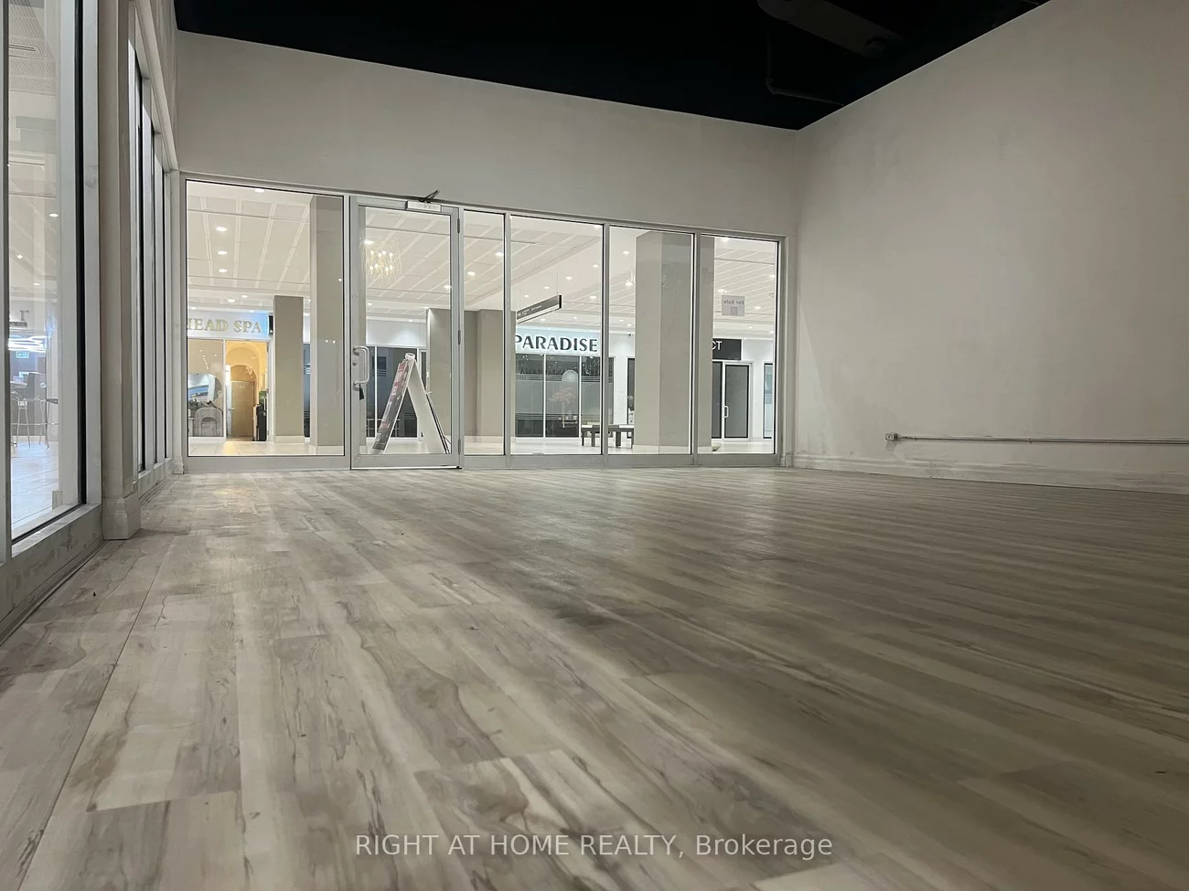 7777, Weston, Vaughan Corporate Centre, Vaughan