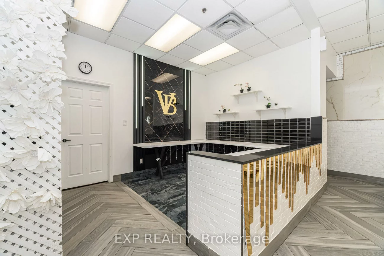 3232, Steeles, Concord, Vaughan