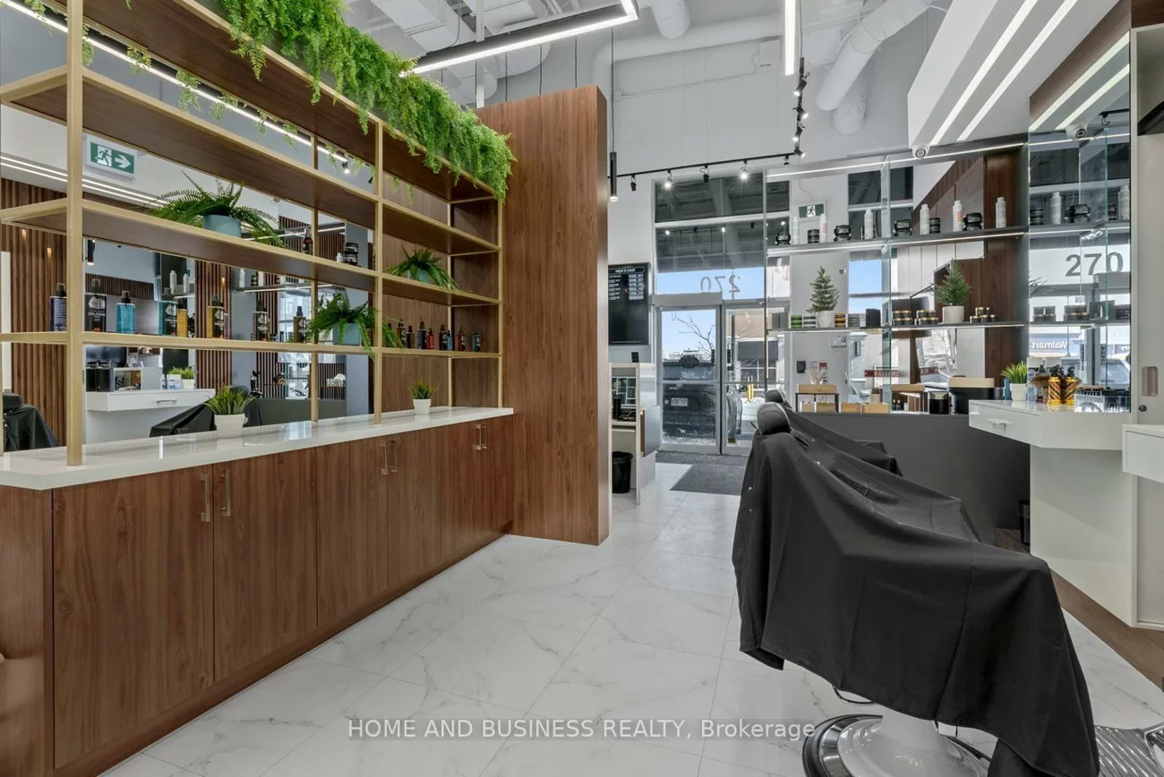 11, Disera, Beverley Glen, Vaughan