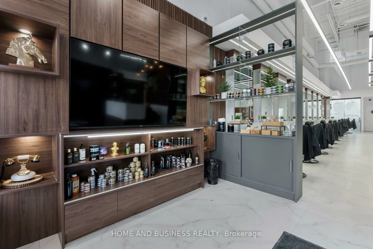 11, Disera, Beverley Glen, Vaughan