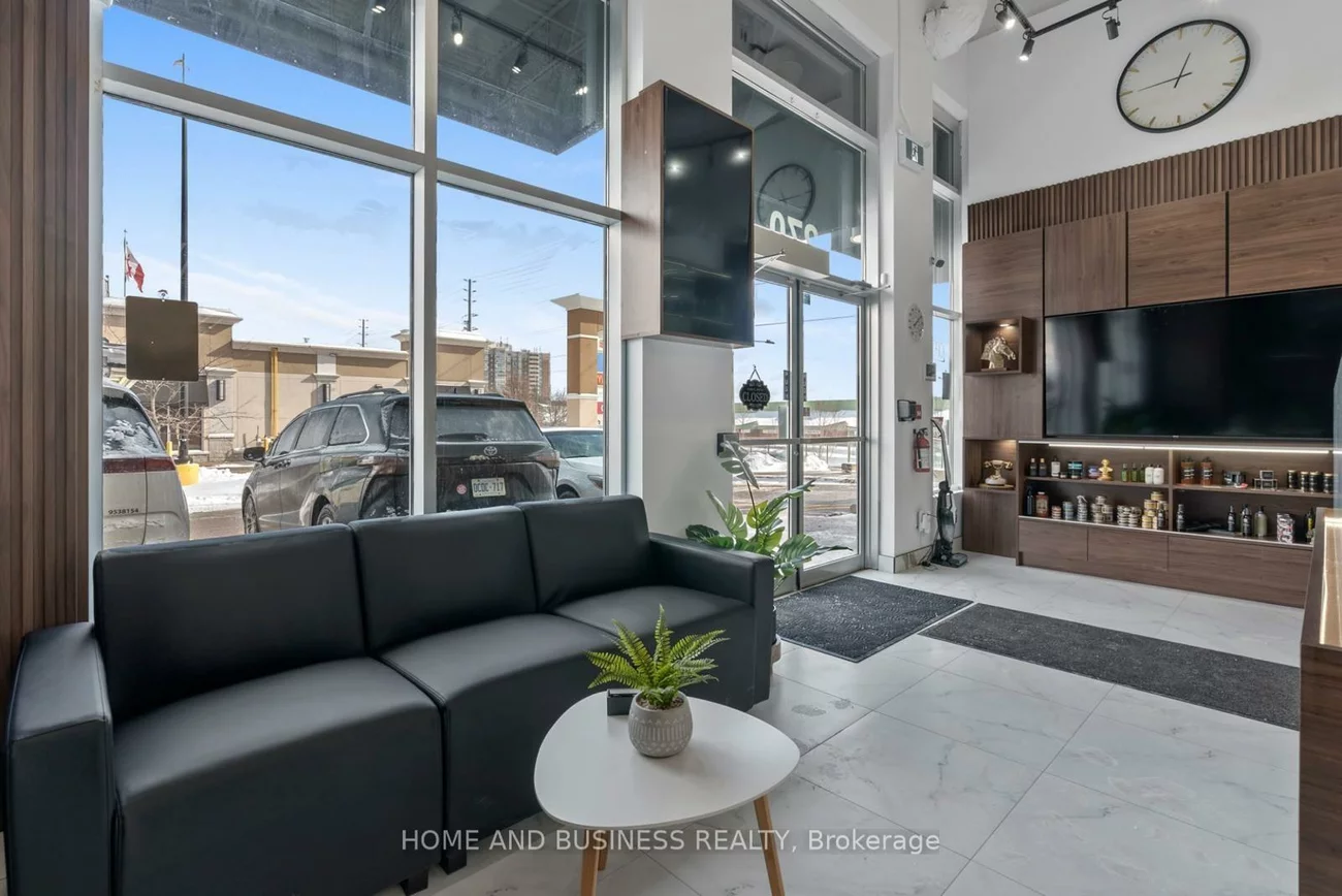 11, Disera, Beverley Glen, Vaughan