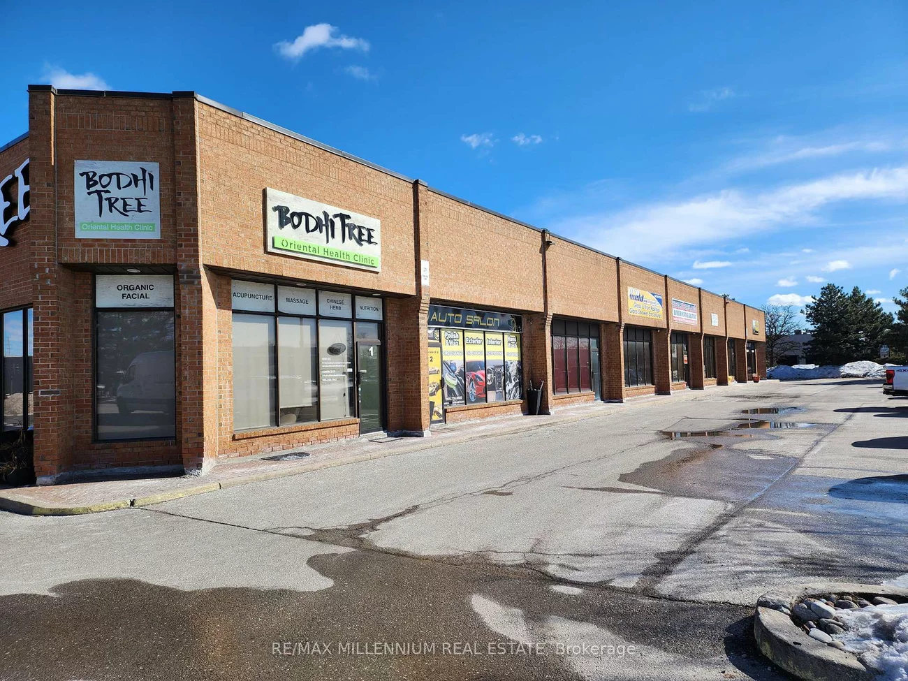 371, Bradwick, Concord, Vaughan