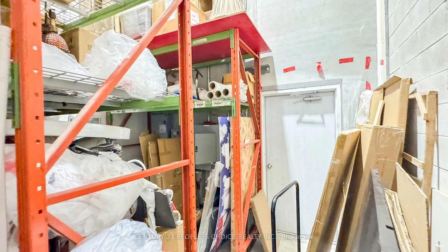 156, Chrislea, East Woodbridge, Vaughan