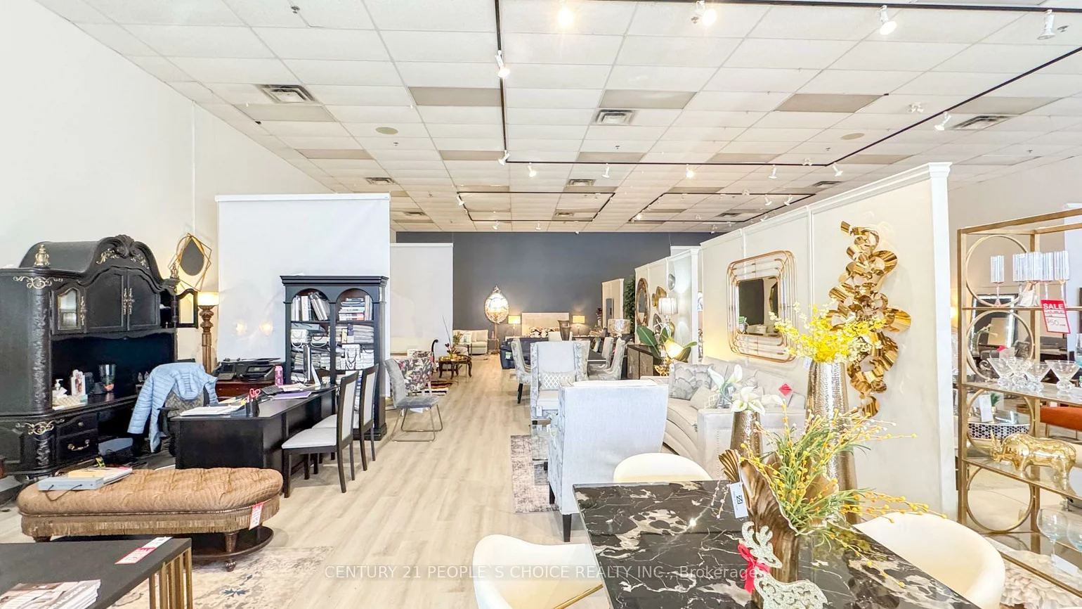 156, Chrislea, East Woodbridge, Vaughan