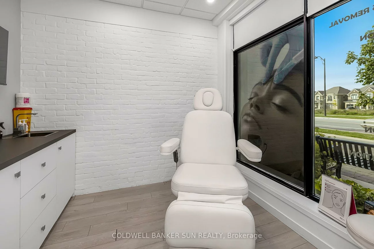 401, Kleinburg Summit, Kleinburg, Vaughan