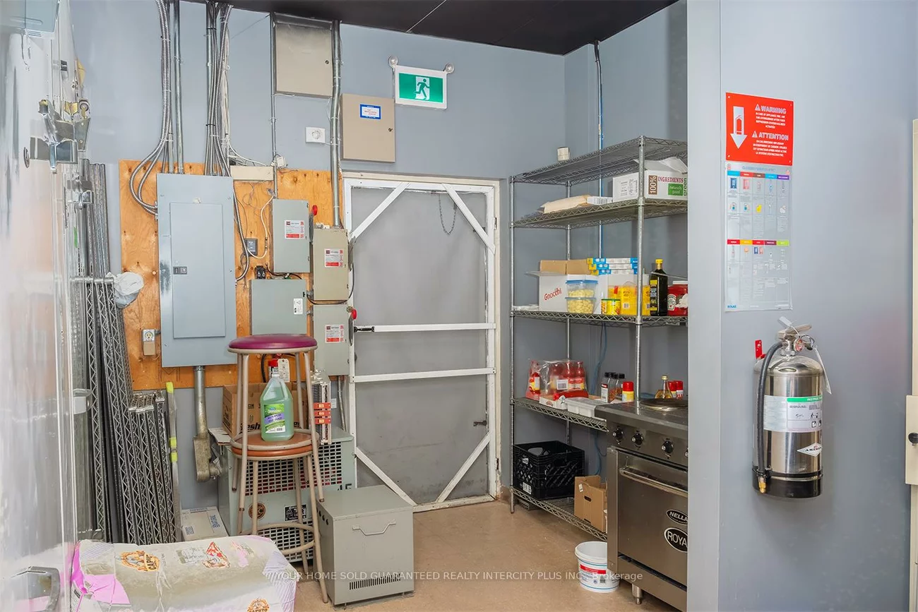 9200, Weston, Vellore Village, Vaughan